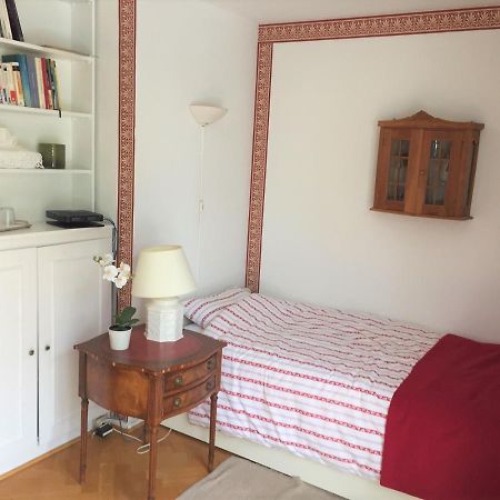 B&B Capitaine Piret Woluwe-Saint-Lambert Exteriör bild