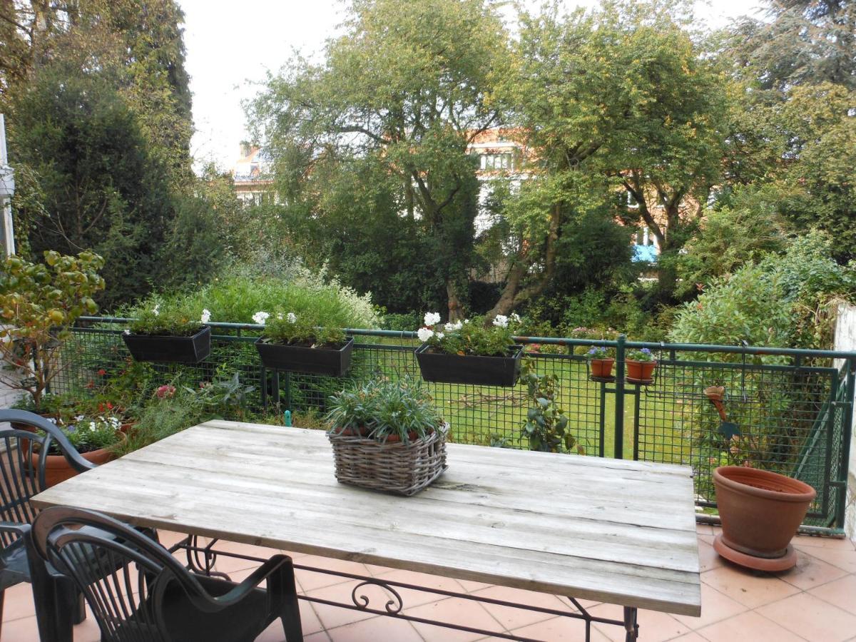 B&B Capitaine Piret Woluwe-Saint-Lambert Rum bild